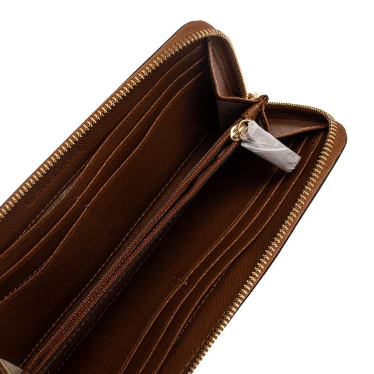 Pre Owned Michael Kors Brown Leather Jet Set Travel Zip Around Wallet