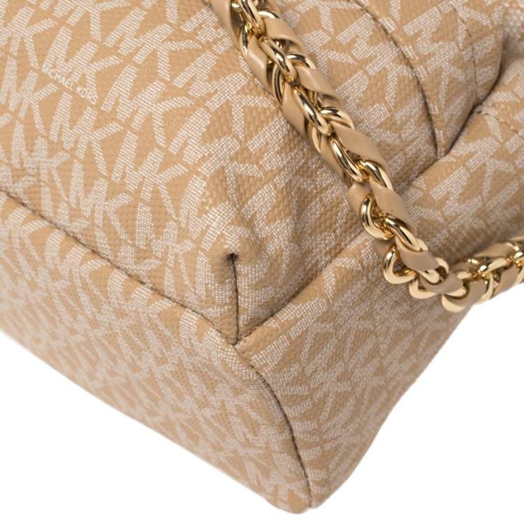 Pre Owned Michael Kors Signature Canvas Slater Convertible Backpack