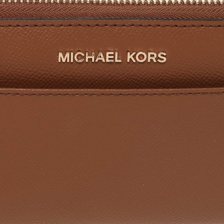 Pre Owned Michael Kors Brown Leather Jet Set Travel Zip Around Wallet