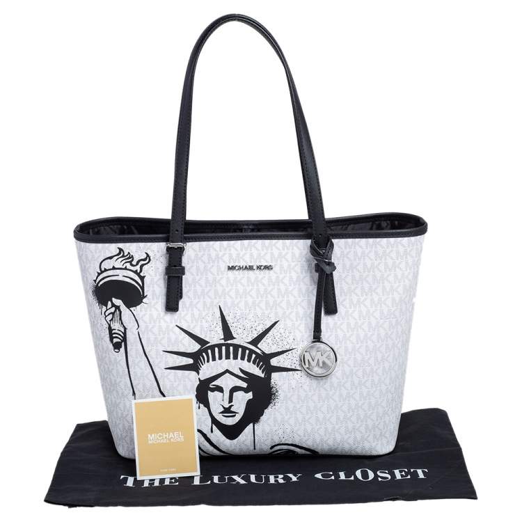 Pre Owned Michael Kors White/Black Coated Canvas Medium New York City Carryall Tote