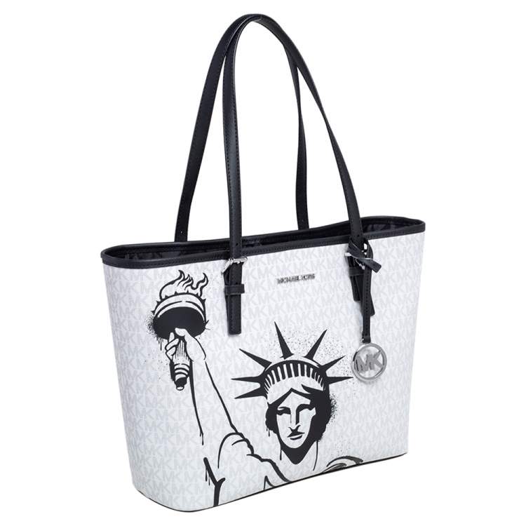 Pre Owned Michael Kors White/Black Coated Canvas Medium New York City Carryall Tote