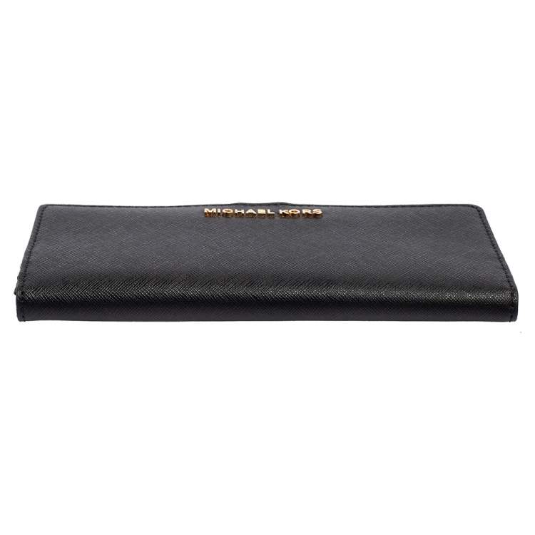 Pre Owned Michael Kors Black Saffiano Leather Bifold Wallet