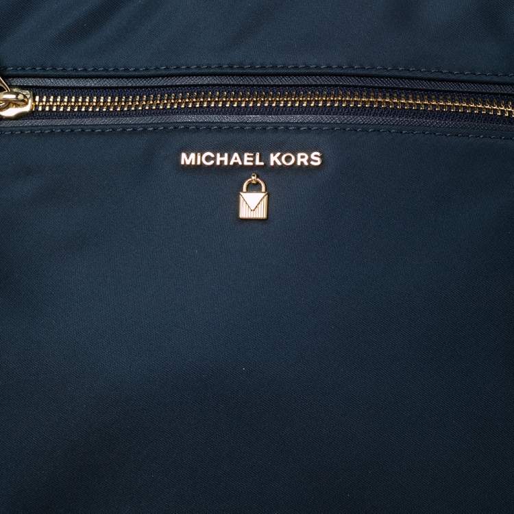 Pre Owned Michael Kors Navy Blue Nylon Large Kelsey Messenger Bag 