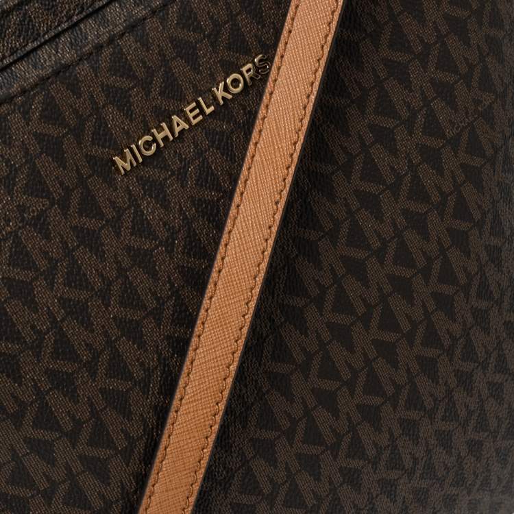 Pre Owned Michael Kors Brown Signature Coated Canvas and Leather Jet Set Messenger Bag