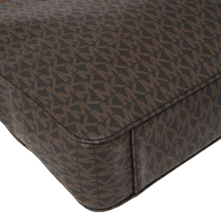 Pre Owned Michael Kors Brown Signature Coated Canvas and Leather Jet Set Messenger Bag