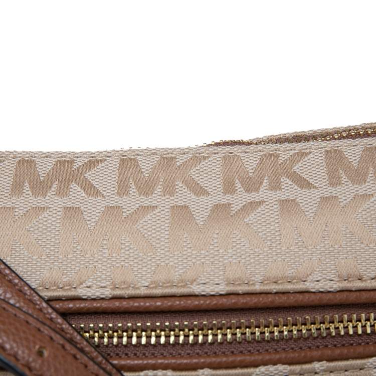 Pre Owned Michael Kors Beige/Brown Signature Canvas and Leather Shoulder Bag