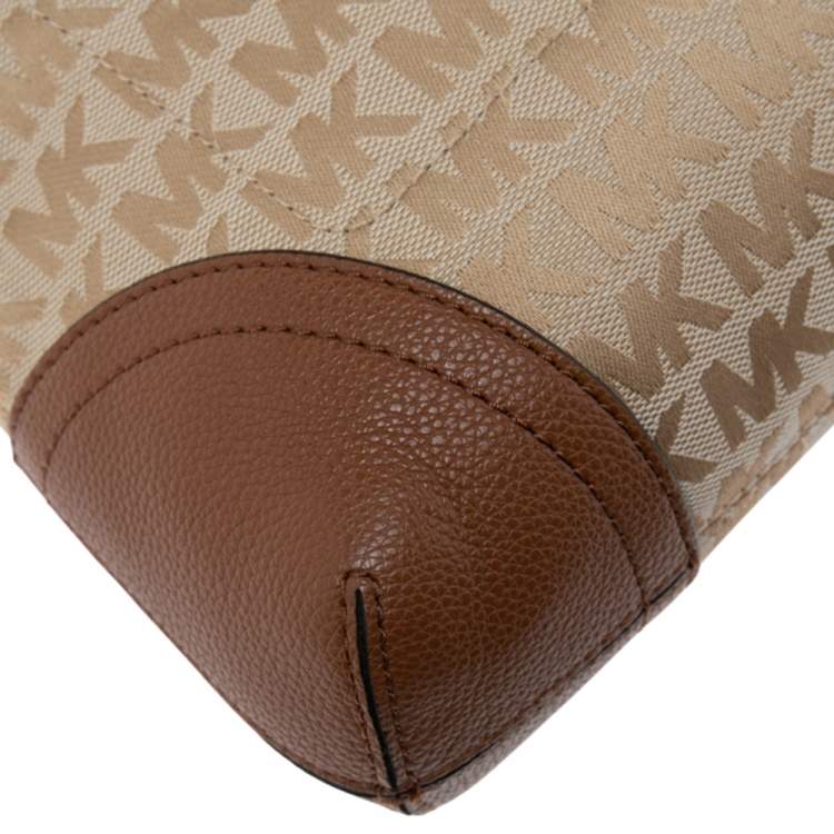 Pre Owned Michael Kors Beige/Brown Signature Canvas and Leather Shoulder Bag