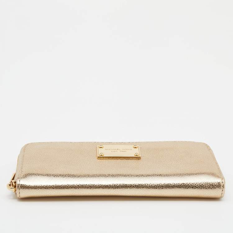 Pre Owned Michael Kors Gold Leather Jet Set Zip Around Wallet