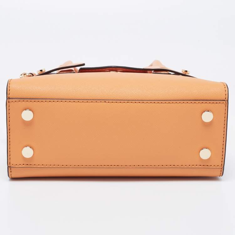 Pre Owned Michael Kors Caramel Brown Leather Carmen Satchel