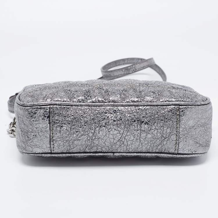 Pre Owned Michael Kors Metallic Grey Leather Small Ginny Camera Crossbody Bag