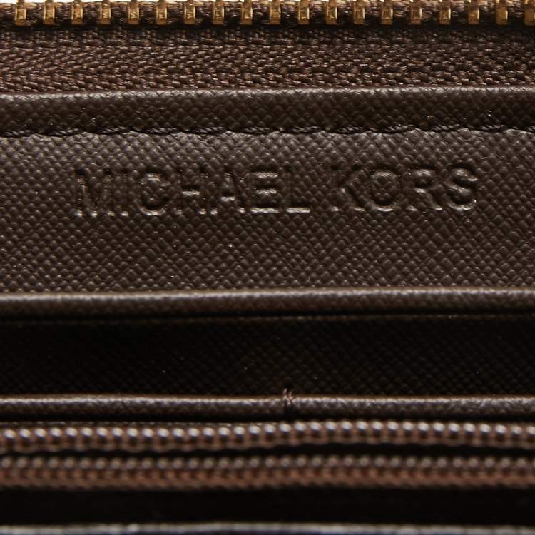 Pre Owned MICHAEL Michael Kors Brown Signature Coated Canvas Zip Around Wallet