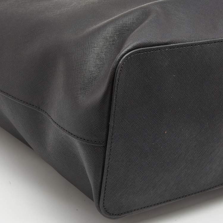 Pre Owned Michael Kors Black Leather Medium Jet Set Travel Chain Tote