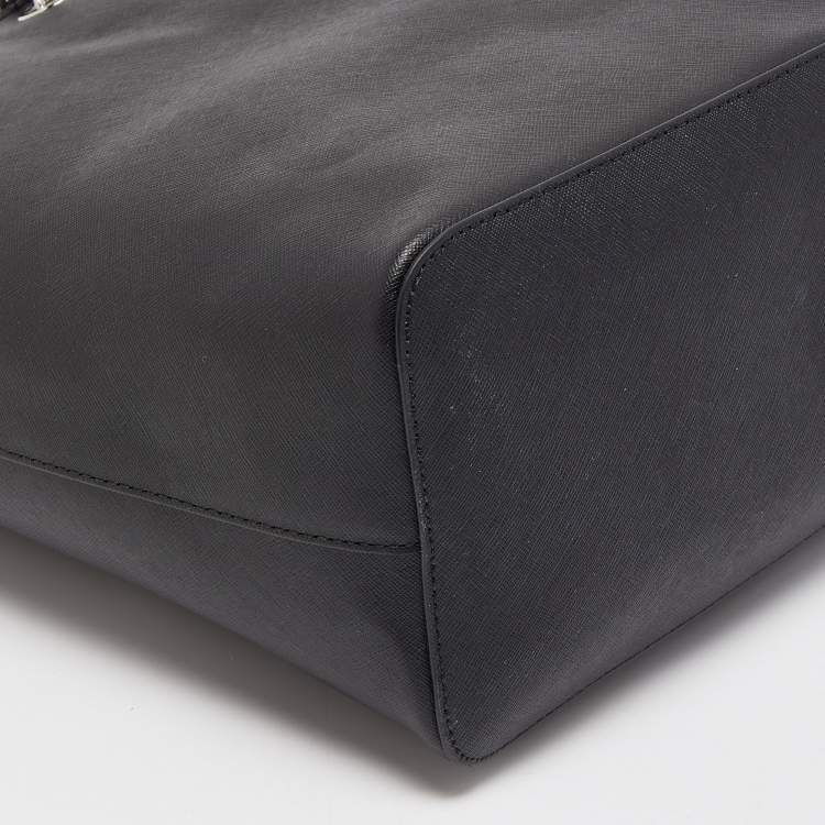 Pre Owned Michael Kors Black Leather Medium Jet Set Travel Chain Tote