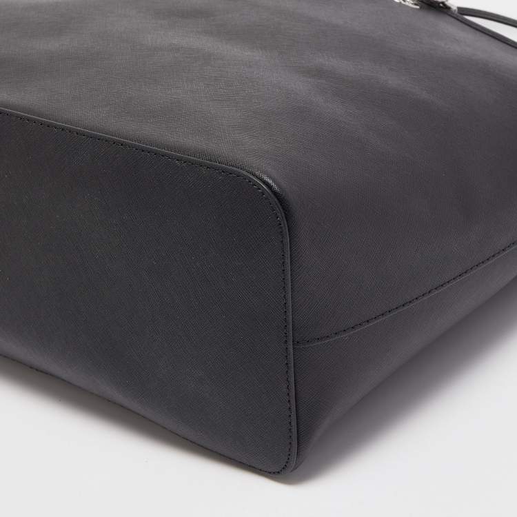 Pre Owned Michael Kors Black Leather Medium Jet Set Travel Chain Tote