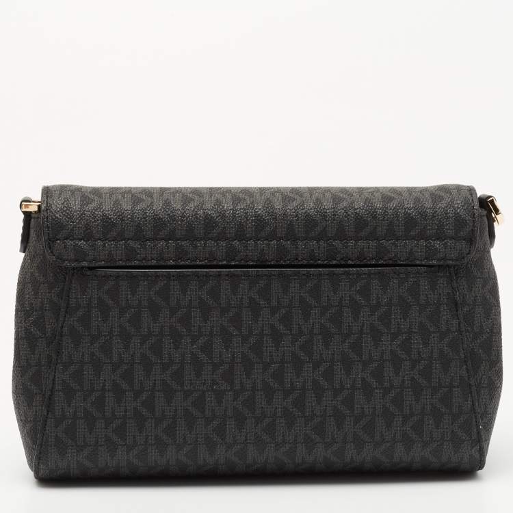 Pre Owned Michael Kors Black Signature Coated Canvas Medium Convertible Crossbody Bag