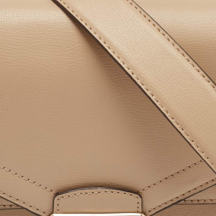 Pre Owned Michael Kors Beige Leather Medium Kinsley Top Handle Bag