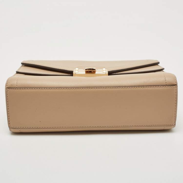 Pre Owned Michael Kors Beige Leather Medium Kinsley Top Handle Bag