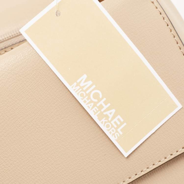 Pre Owned Michael Kors Beige Leather Medium Kinsley Top Handle Bag