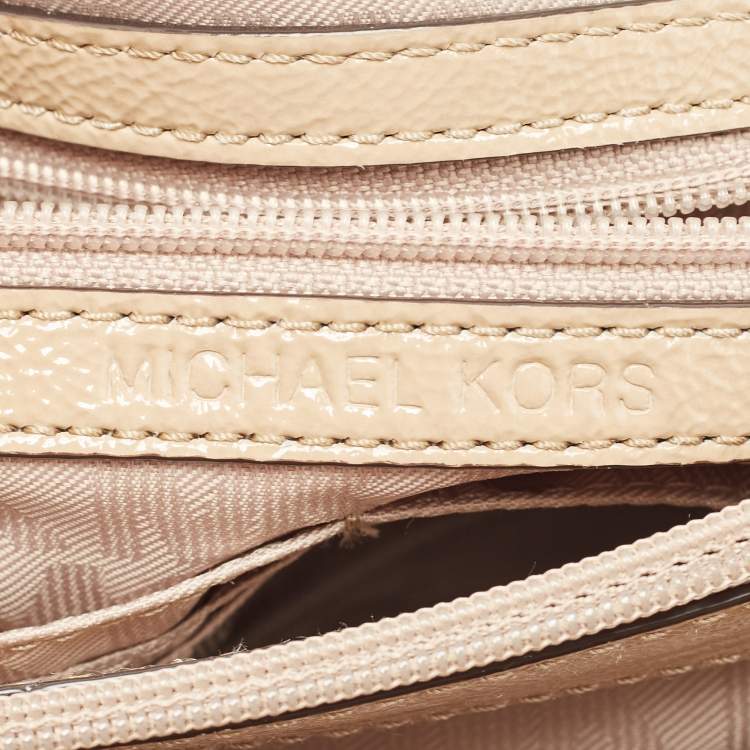مملوكة مسبقًا Michael Kors Beige Quilted Patent Leather Large Sloan Shoulder Bag
