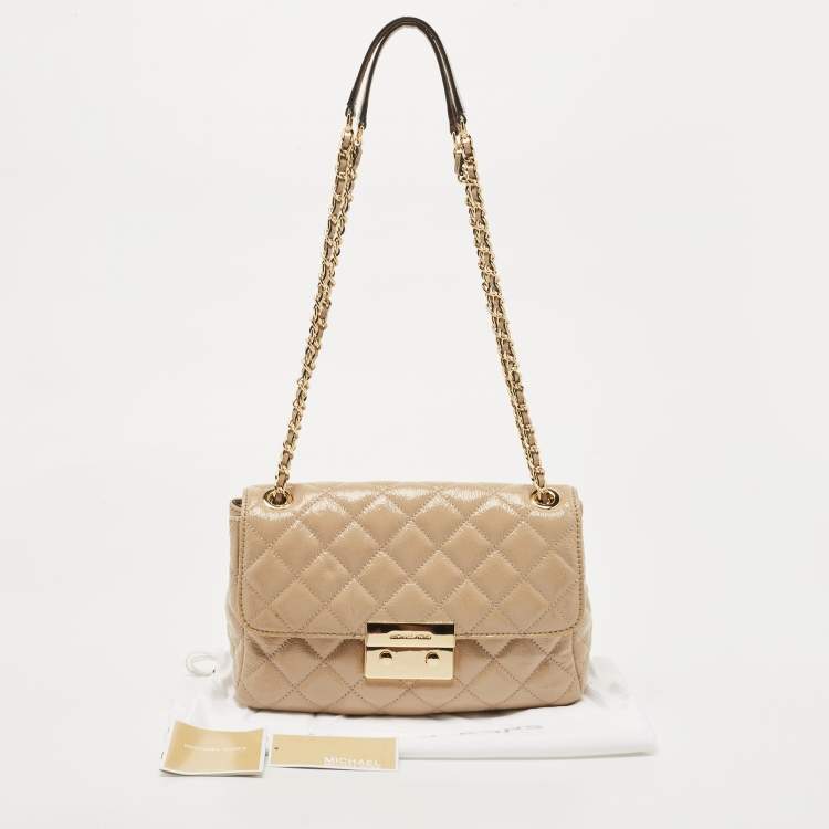 مملوكة مسبقًا Michael Kors Beige Quilted Patent Leather Large Sloan Shoulder Bag