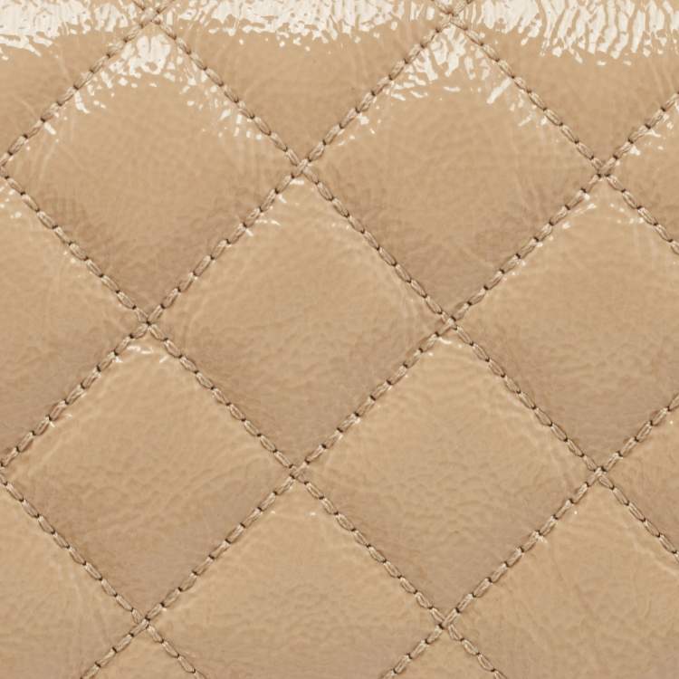 مملوكة مسبقًا Michael Kors Beige Quilted Patent Leather Large Sloan Shoulder Bag