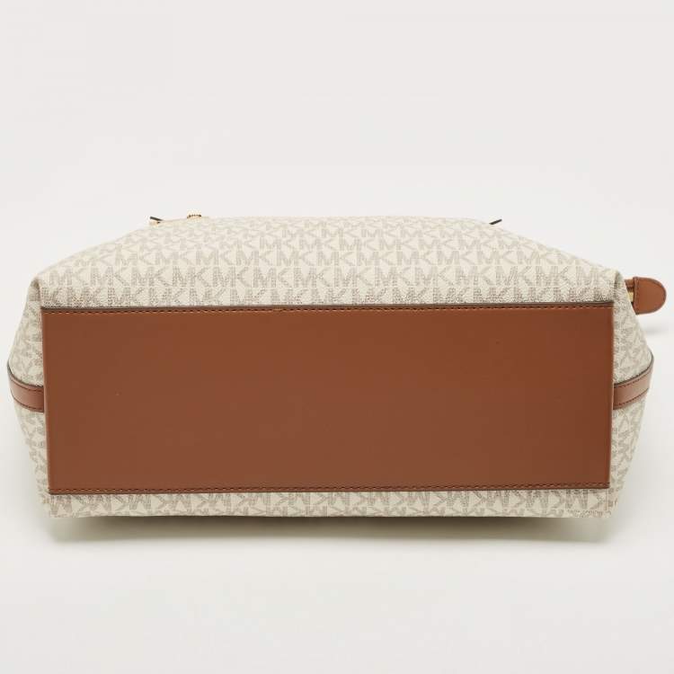 Pre Owned Michael Kors White/Brown Signature Coated Canvas and Leather Large Front Zip Chain Tote