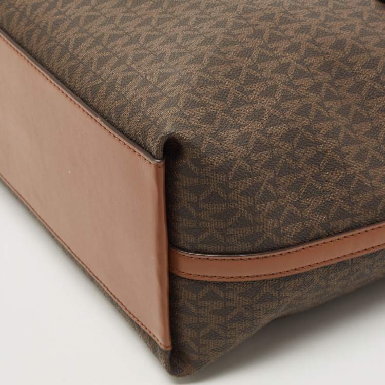 Pre Owned Michael Kors Brown Signature Coated Canvas and Leather Large Front Zip Chain Tote