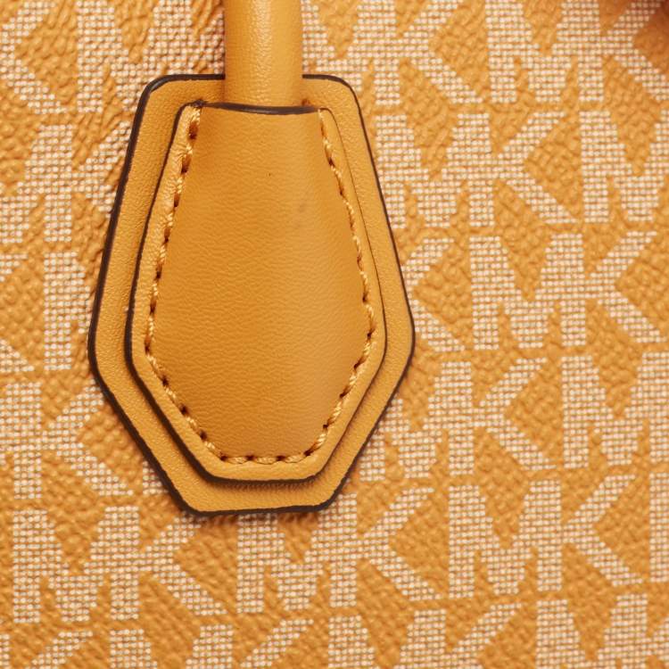 Pre Owned Michael Kors Orange Signature Coated Canvas and Leather XS Mercer Tote