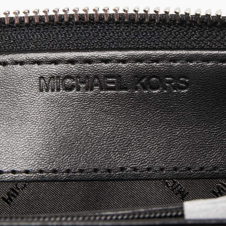 Pre Owned Michael Kors Grey/Black Signature Coated Canvas Zip Around Wristlet Wallet