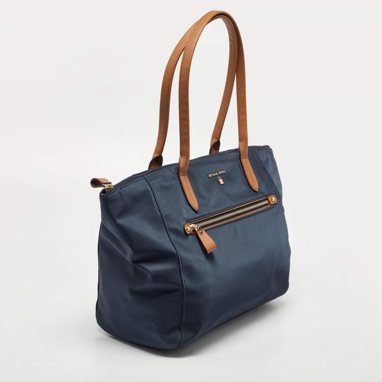 Pre Owned Michael Kors Blue Nylon and Leather Kelsey Shopper Tote