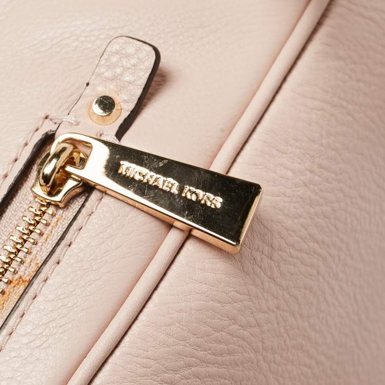 مملوكة مسبقًا Michael Kors Light Pink Leather Rhea Backpack