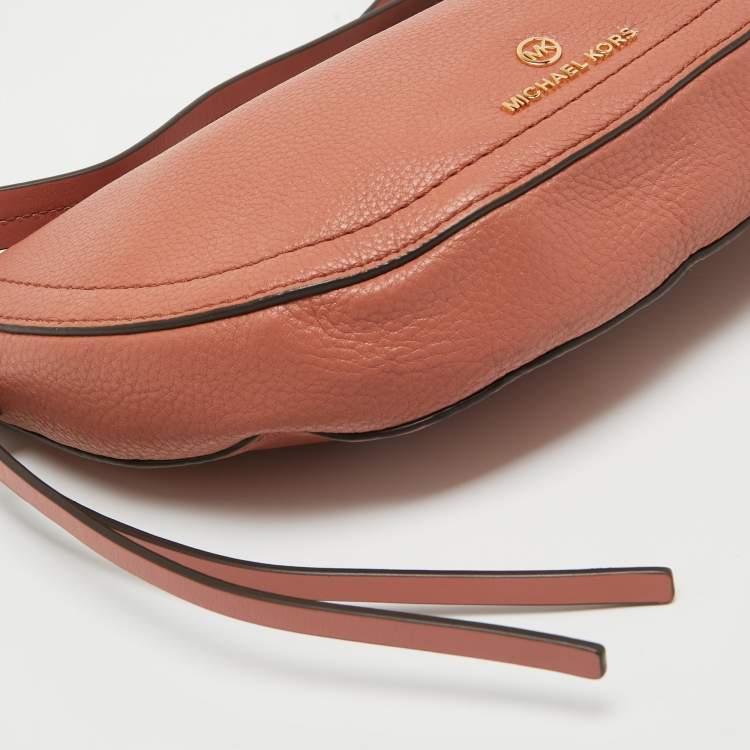 Pre Owned Michael Kors Sunset Peach Leather Camden Crossbody Bag