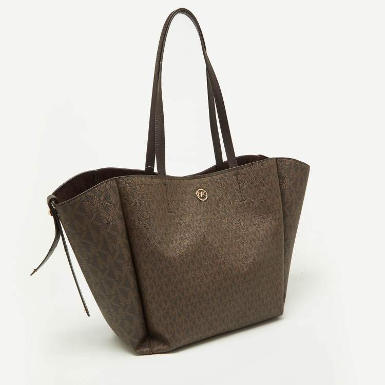 Pre Owned Michael Kors Brown Signature Coated Canvas and Leather Freya Tote