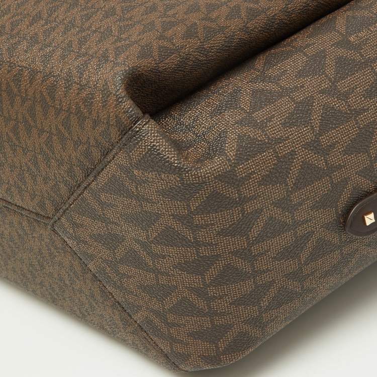 Pre Owned Michael Kors Brown Signature Coated Canvas and Leather Freya Tote