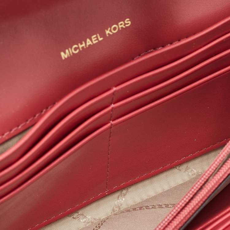 Pre Owned Michael Kors Rose Red Quilted Leather Large Soho Wallet On Chain