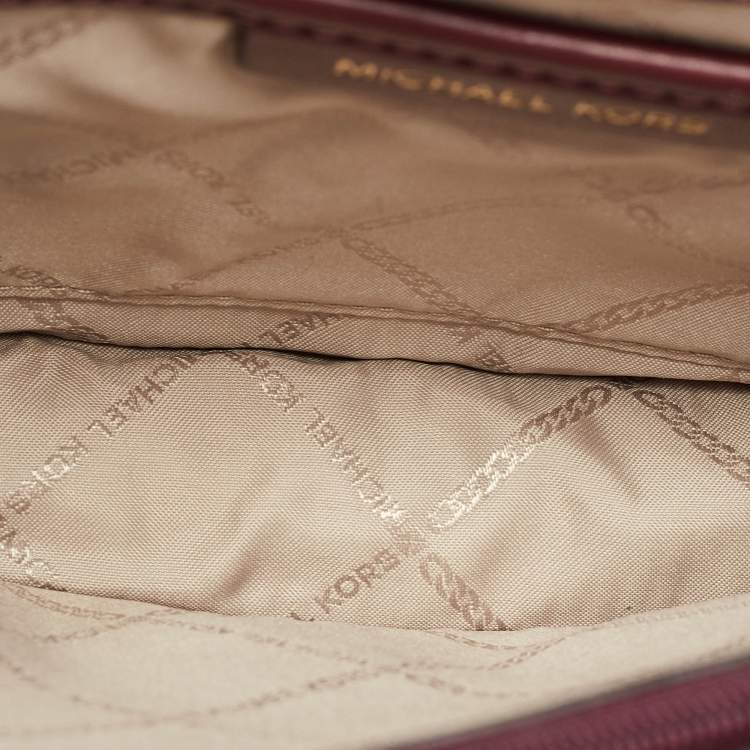 Pre Owned Michael Kors Burgundy Signature Coated Canvas Medium Johara Top Handle Bag