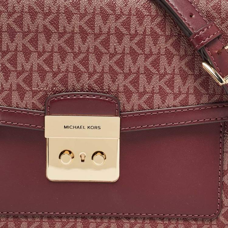 Pre Owned Michael Kors Burgundy Signature Coated Canvas Medium Johara Top Handle Bag