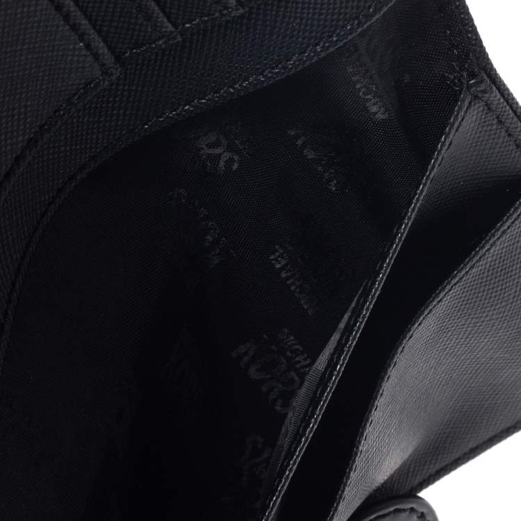 Pre Owned Michael Kors Black Perforated Signature Patent Leather Passport Holder