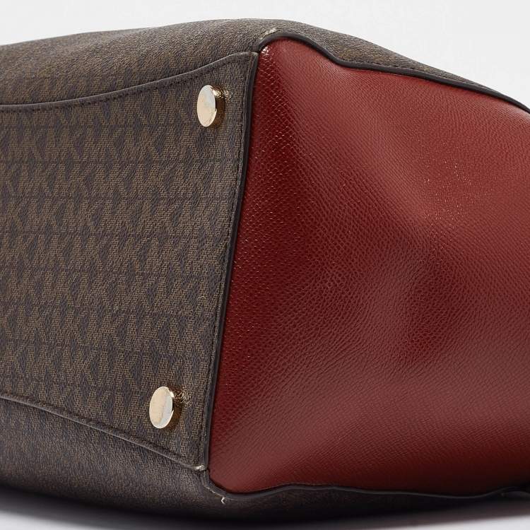 Pre Owned Michael Kors Red/Brown Signature Coated Canvas and Leather Voyager East West Tote