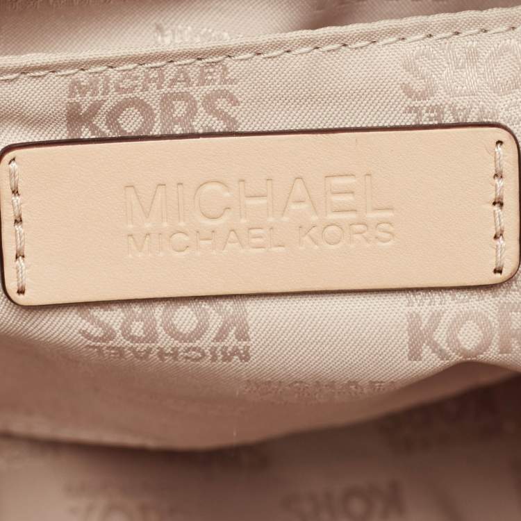 Pre Owned Michael Kors Beige/White Signature Coated Canvas and Leather Charm Satchel