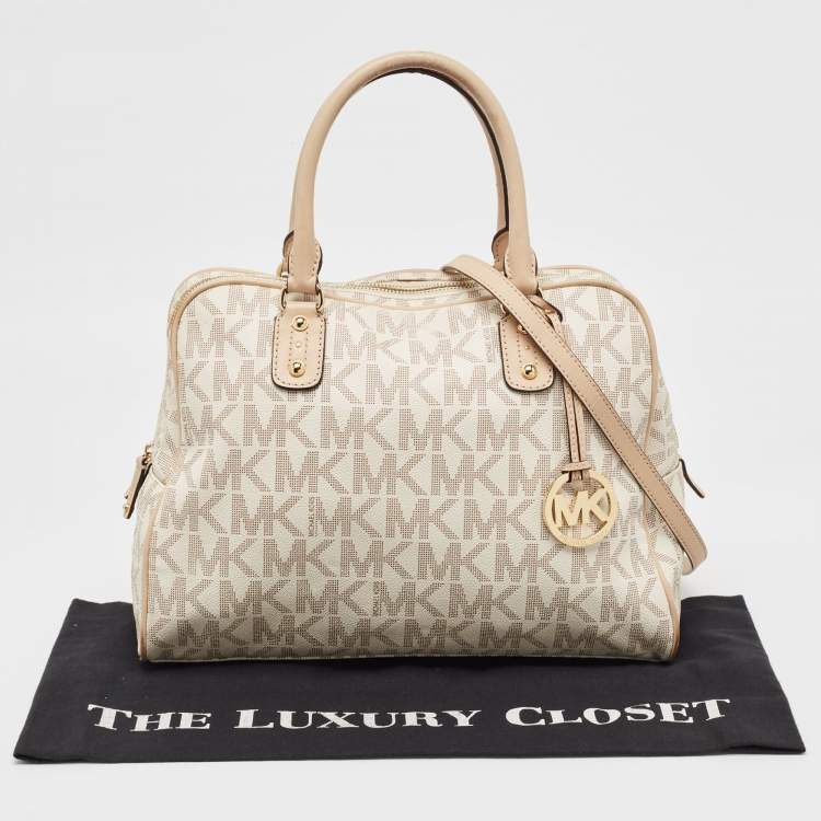 Pre Owned Michael Kors Beige/White Signature Coated Canvas and Leather Charm Satchel