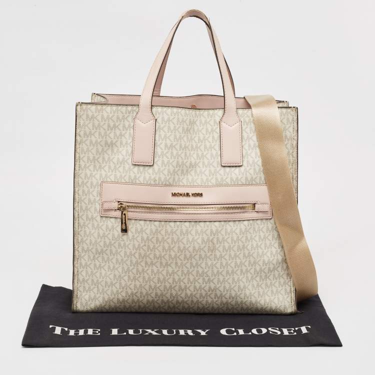 Pre Owned Michael Kors Off White/Pink Signature Coated Canvas Large Kenly Tote