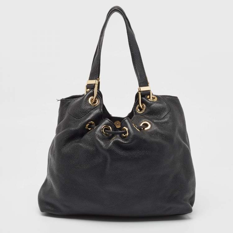 Pre Owned Michael Kors Black Leather Large Camden Drawstring Shoulder Bag