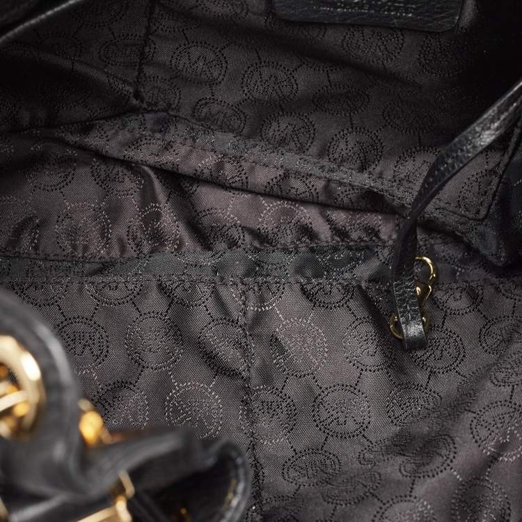 Pre Owned Michael Kors Black Leather Large Camden Drawstring Shoulder Bag