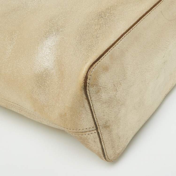 Pre Owned Michael Kors Gold Leather Jet Set Travel Shopper Tote