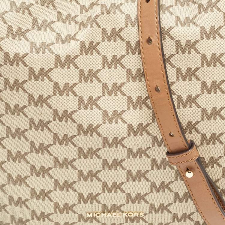 Pre Owned Michael Kors Beige/Brown Signature Coated Canvas and Leather Lauryn Hobo