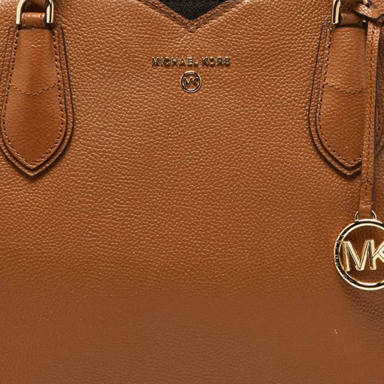 Pre Owned Michael Kors Brown/Tan Signature Coated Canvas and Leather Mae Tote