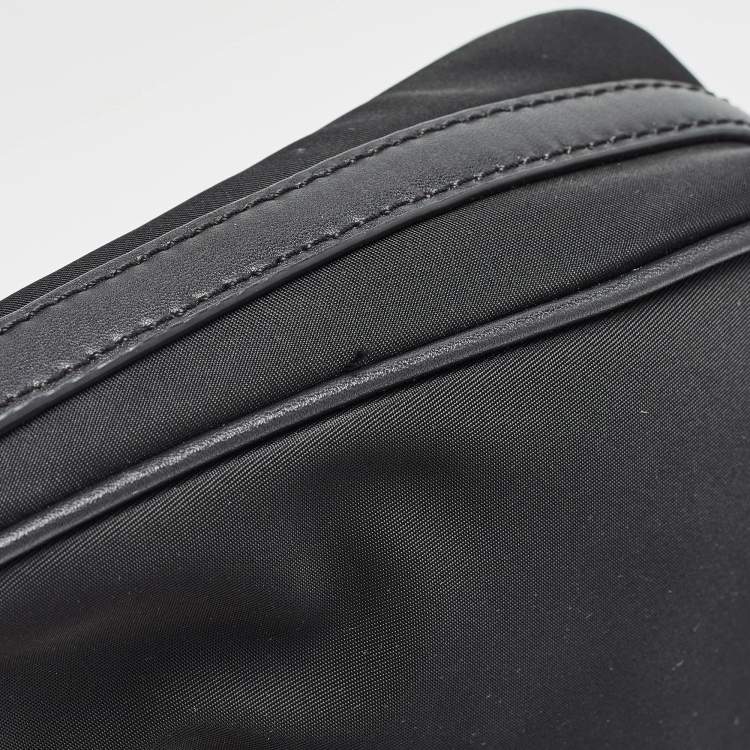 Pre Owned Michael Kors Black Nylon and Leather Gabardine Crossbody Bag