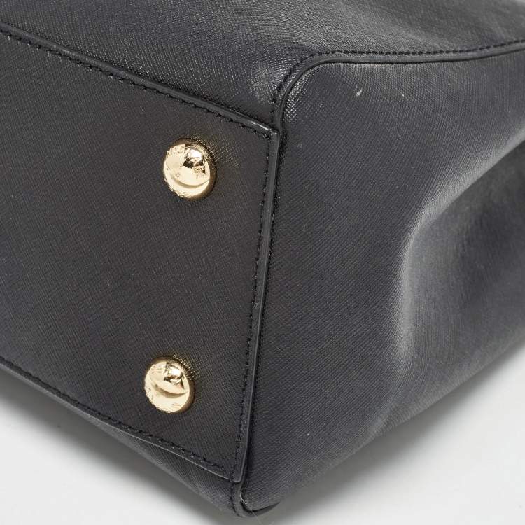 Pre Owned MICHAEL Michael Kors Black Leather Medium Cynthia Tote
