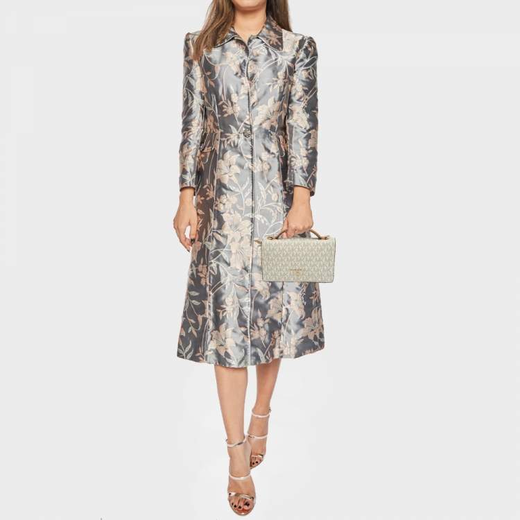 Pre Owned Michael Kors Brown /White Signature Coated Canvas and Leather Phone Wallet Bag